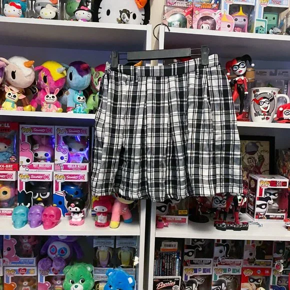 Hot Topic black and white plaid skirt small - Picture 5 of 7